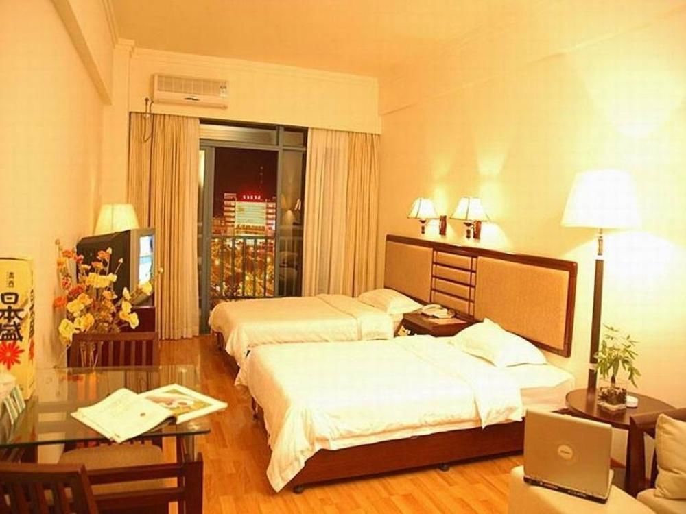 Green Bamboo Hotel Ґуйлінь Екстер'єр фото
